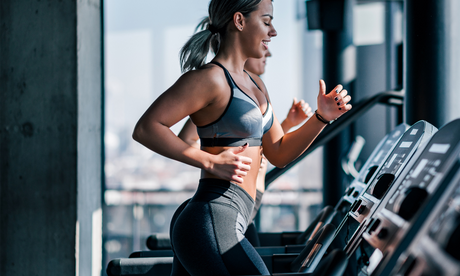 Gym vs Home Workout: What’s Truly Better for Weight Loss and Muscle Gain?