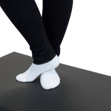 VR Mats Flooring System - Virtual Reality Room Mats - 2 Thicknesses  Sprung Gym Flooring