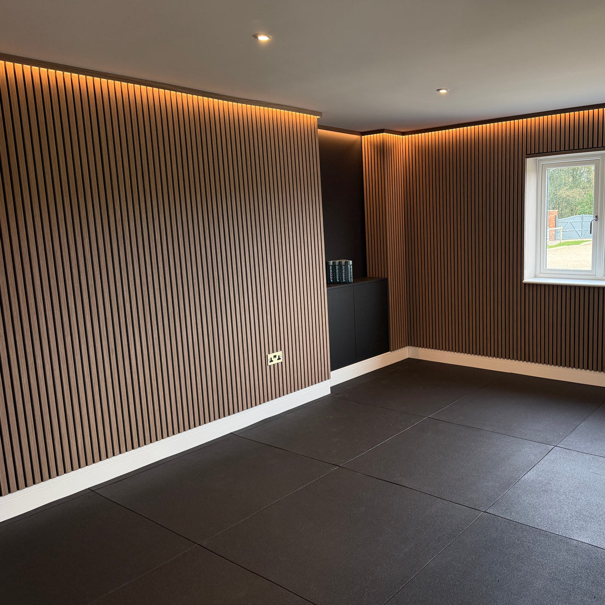 20mm Rubber PRO Gym Flooring | Heavy-Duty, Smooth Top Surface – UK’s Highest Rated