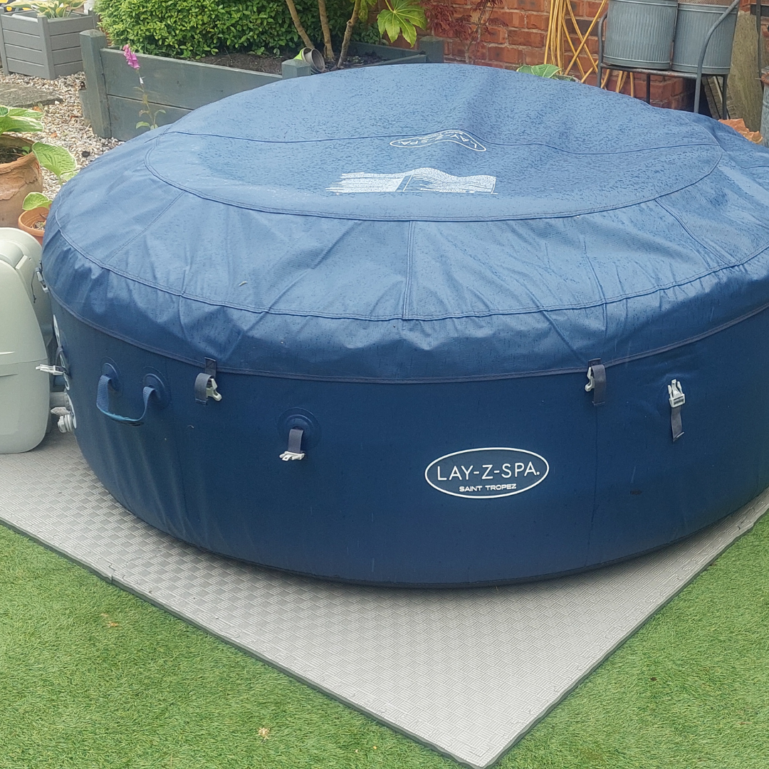 Hot Tub Mats / Hot Tub Flooring