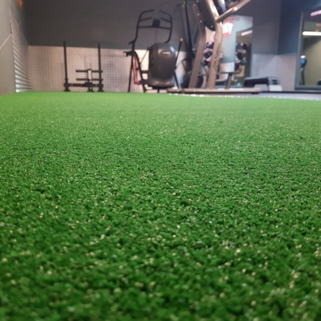 Maximise Your Outdoor Gym Potential with High-Performance 2m Wide Turf Flooring