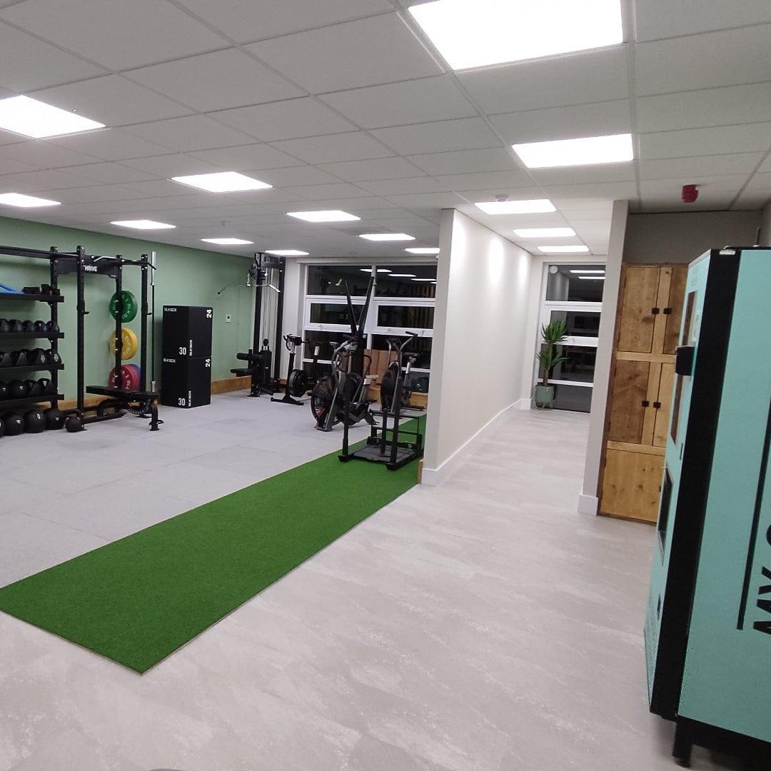 Sprung Konnecta Snowflake Premium Self-Locking Gym Flooring Mat - 20mm Sprung Gym Flooring