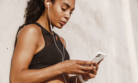 Top 8 Spotify Playlists for At-Home Workouts – The Best Soundtracks to Get You Moving